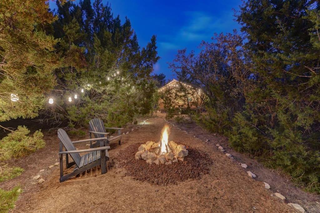 12 Fires Luxury Glamping With Heating #5 Johnson City Exterior foto